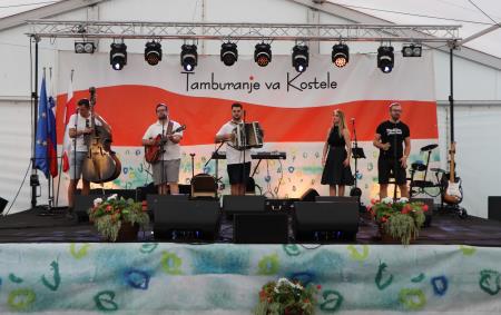 17. ansambel Topliška pomlad